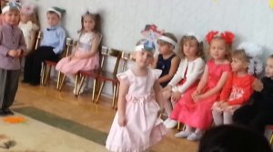 Танец грибочков. Слова и музыка Аллы Евдотьевой.