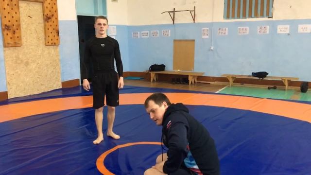 Бросок прогибом с ногой и головой #вольнаяборьба #wrestling #приемы
