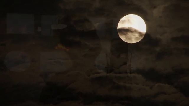 Песня луны 4. Старое видео Луна на небе зажигает прожектор. Песня Луна на небе зажигает прожектор планеты танцуют. Гифки где барин луну с неба тостоет.