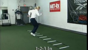 Видео упражнений с координационной лестницей. ЧАСТЬ 1