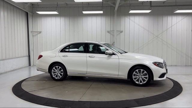 2017 Mercedes-Benz E-Class E 300 Sedan Paris Lexington Winchester Nicholasville Louisville смотреть онлайн