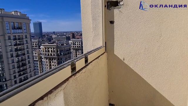 Безрамное остекление балкона. ОКЛАНДИЯ