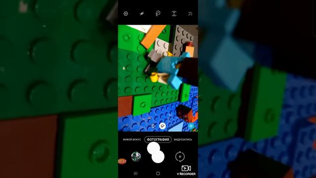 Лего майнкрафт мультфильм 1 часть ( лол но видео получилось снятым на боку:)) смотреть онлайн