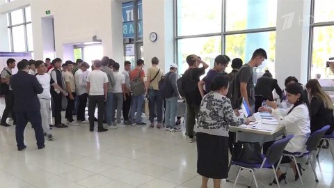 В Узбекистане завершилось голосование по вопросу о внесении поправок в Конституцию