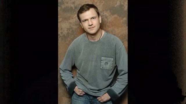 ПЁТР БАРАНЧЕЕВ - ВЫРЕЗАЛ ИКОНЫ И ДЕЛАЛ МЕБЕЛЬ .КАК СТАЛ АКТЁРОМ КТО ЕГО ЖЕНА И КАК ВЫГЛЯДИТ ДОЧЬ