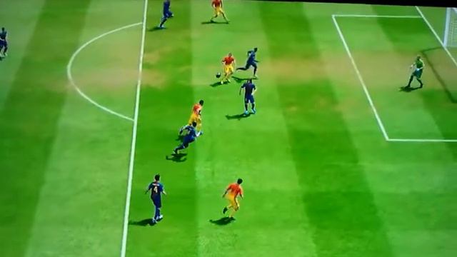 Fifa 13 Rainbow skill смотреть онлайн