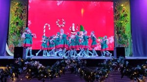 Танец эльфов Санты Клауса. Студия танцев StudioDance Бишкек