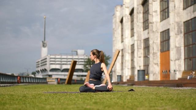 Ницше. УТРЕННЯЯ ЗАРЯ, 125 Очищающий глаз. Не требовать. Злой. Против линии. смотреть онлайн
