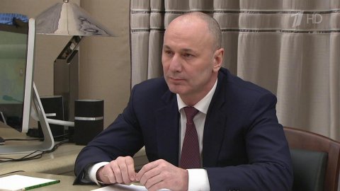 Сокращение бюрократии для учителей обсудил Михаил Мишустин с главой Рособрнадзора