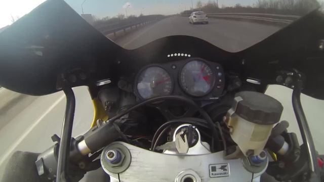 [Докатились!] Тест драйв Kawasaki ZX6R. Последний из Могикан.