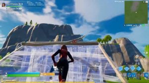КАК НАЧАТЬ ИГРАТЬ ЛУЧШЕ В ФОРТНАЙТ ? СТРОЙКА ДЛЯ НОВИЧКОВ, FORTNITE ФИШКИ