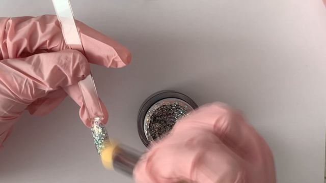 ПИРОЖКИ НА НОГТЯХ ❌ Как наносить гель с блестками смотреть онлайн