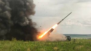 Российская артиллерия поразила пункт базирования пехоты ВСУ. Лучшее видео из зоны СВО