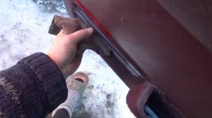 Как чистить машину при помощи пчелиного воска.
