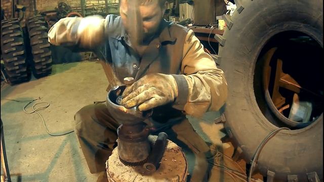 СТРОЮ ВЕЗДЕХОД. Выпуск №10 Поворотный кулак по системе УВАТА. смотреть онлайн