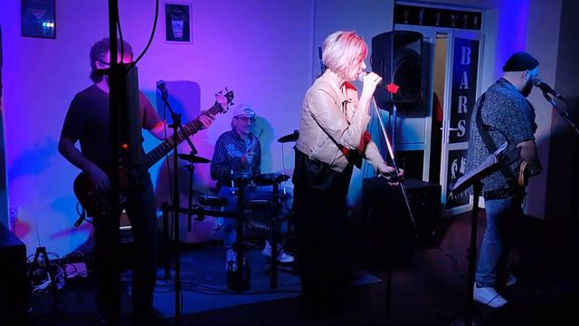 Кавер группа "Irina Rakitina Band" Кавер Лепс "Я поднимаю руки" смотреть онлайн