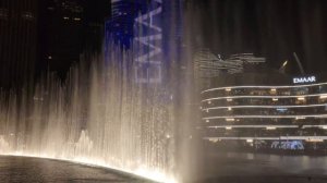 Поющий фонтан в Дубае 4K 60 fps Video Dubai Fountains 2023
