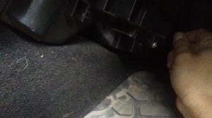 Замены салонного фильтра на Ларгус, Логан, Сандеро.