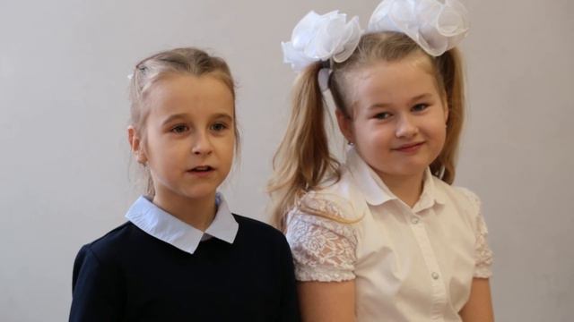 Поздравление с 23 февраля_Видео-открытка первоклассников смотреть онлайн