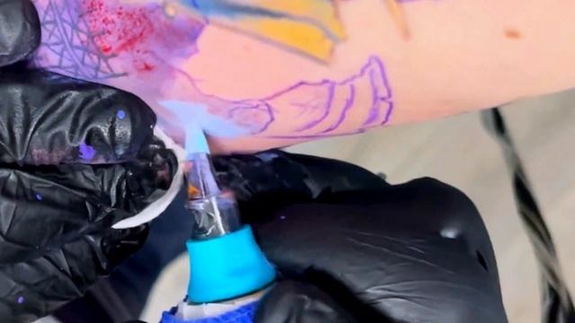 Detalles en tatuaje de color. Details in a color tattoo. Цветная татуировка , как я ее делаю . смотреть онлайн