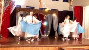 Танец под песню "Ты живи моя Россия"