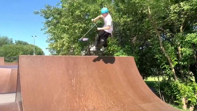 Game of scoot райдеров Pepsi_scooter_team смотреть онлайн