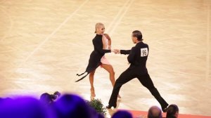 Armen Tsaturyan - Svetlana Gudyno, RUS | 2017 World LAT - AOC Vienna - QF S