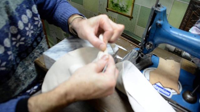 Обувь ручной работы. Установить тесьму. Особенности. На что обратить внимание? смотреть онлайн