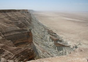 Планета Земля гигантский выработанный карьер?