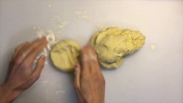 Сочные, вкусные пирожки в духовке. смотреть онлайн