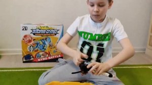 BEYBLADE супер волчки!!! Видеообзор STORM GYRO. Увлекательные схватки