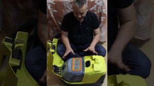 Видео обзор пылесоса Karcher DS 5.800