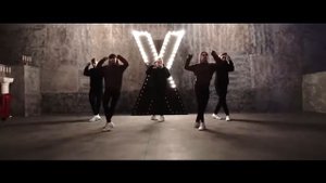 ШАФФЛ ТАНЕЦ КРУТО МУЗЫКА ТАНЦЫ С НАГАМИ И РУКАМИ