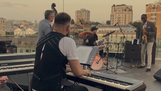 Mark Gross, Oleksiy Bogolyubov, Alessandro D'Anna - Exodus (V. Stanley) смотреть онлайн