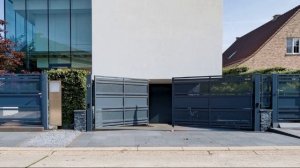 РАСПАШНЫЕ УЛИЧНЫЕ ВОРОТА ПОД ЗАКАЗ -РЕШЕТЧАТЫЕ КОНСТРУКЦИИ ИЗ ОЦИНКОВАННОЙ СТАЛИ - МОНТАЖ - ГАРАНТИ