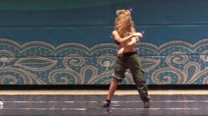 танец конкурс. Мариэль