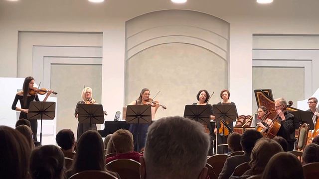 А. Вивальди, Концерт для 4-х скрипок B-dur, исполняют: Денисова, Александрович, Науменко, Дмитриева