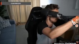 Эдпсон сломал микрофон на стриме//эдисон занимался спортом на стриме//нарезки эдисона