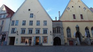 По улицам Старого города /Достопримечательности/ Таллинн, Эстония /Оld Tallinn Estonia (4K)