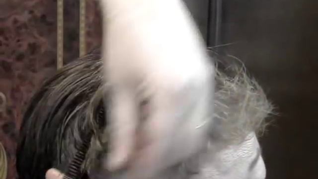 Супер короткая стрижка для дам элегантного возраста.50+ смотреть онлайн