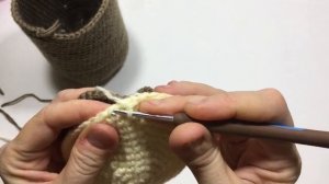 Как вязать пасхальный кулич-шкатулку крючком.