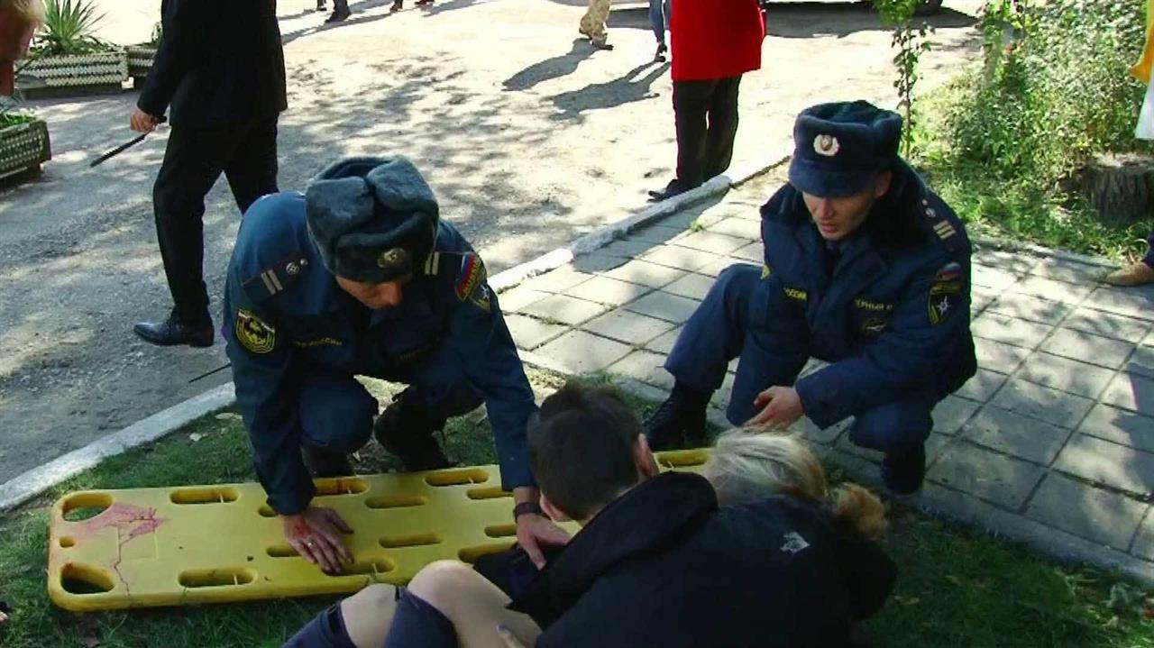 Участник под керчью корреспондент. Керченский политехнический колледж трагедия. Трагедия в Керченском Политехническом колледже 2018. Трагедия в Керчи в колледже. Керченский политехнический колледж 17 октября 2018.