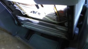 Мелкий ремонт пневмо коррекции сидения на Mercedes W210