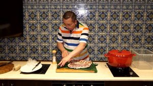 Свиная грудинка холодного копчения.