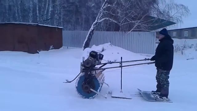 Бочка на моторе смотреть онлайн