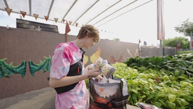 Закупаемся в Сикрет Шопе вместе c dyrachyo | The International 2022 Singapore смотреть онлайн