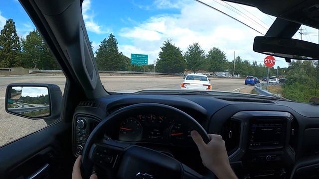 2019-2022 Chevrolet Silverado Custom Trail Boss 4x4 POV Test Drive, 0-60 // Radial Reviews смотреть онлайн