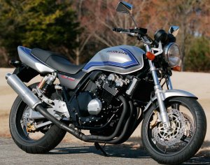 Honda CB-400