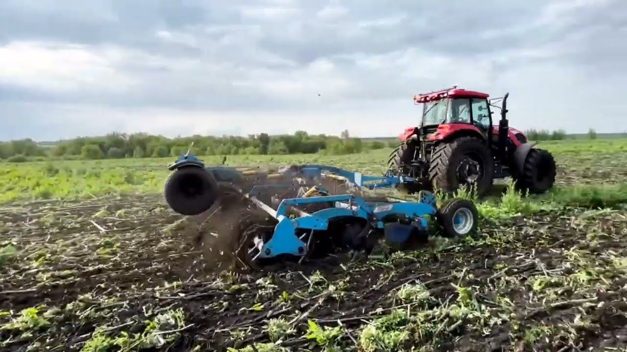 Что за бархатная тяга у YTO?!! Трактор 240лс. тянет 8м дискатор смотреть онлайн