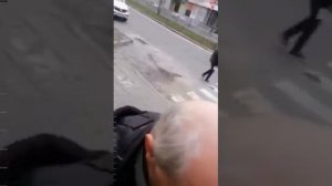 Ветеран АТО случайно встретил в Киеве бывшего президента Украины Петра Порошенко